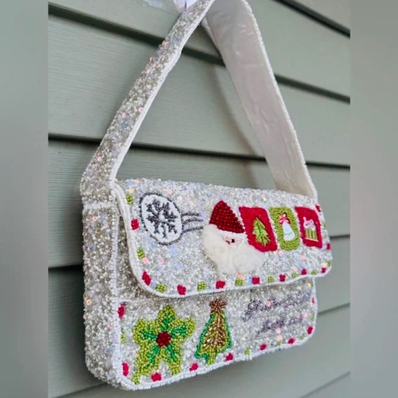 Christmas Santa Holiday Beaded Shoulder Bag - Made in India - Picture 3 of 6
